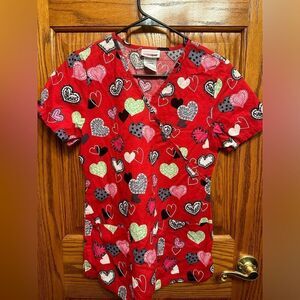 Scrub Star XS Scrub Top Red Hearts Used